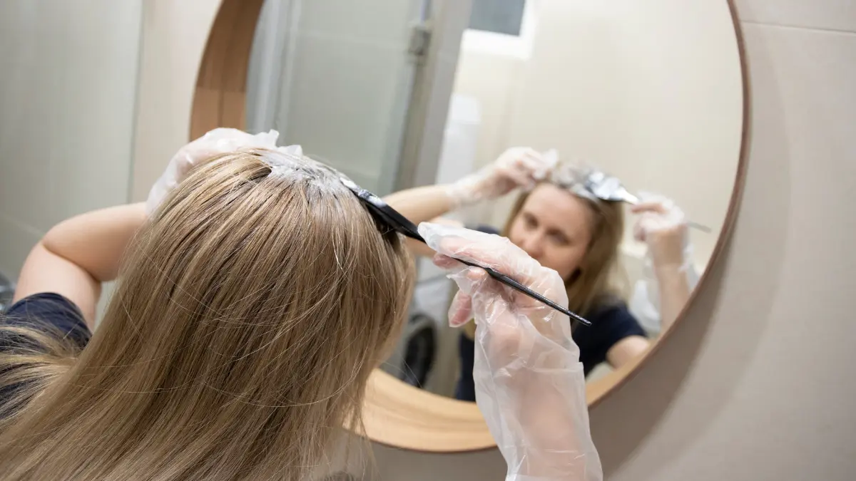 ARE DYES BAD FOR YOUR HAIR visual data 4