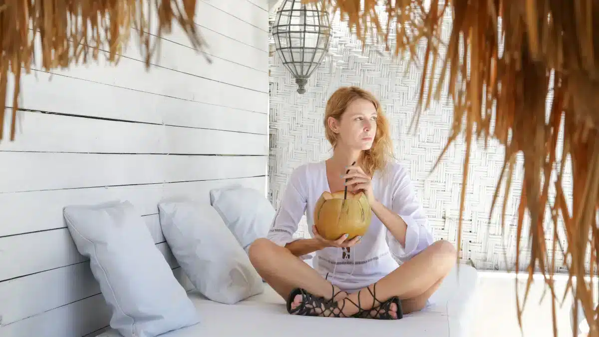 The Profound Benefits of Coconut Water for UTIs