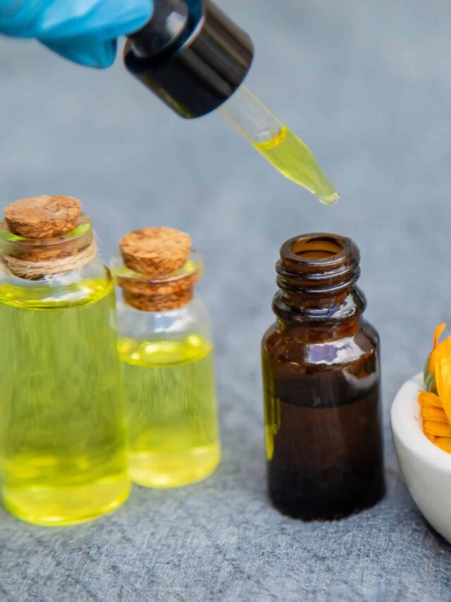 Explore 8 Essential Oils for UTI Treatment