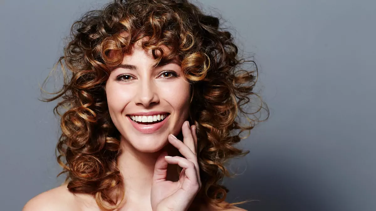 How to get curly hair?